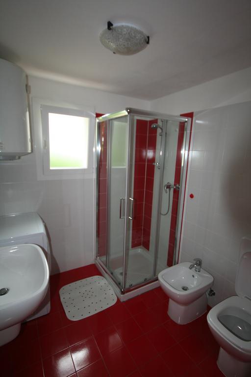 Ba - Villa Stella - 3 Apartments- Lignano Sabbiadoro Ngoại thất bức ảnh